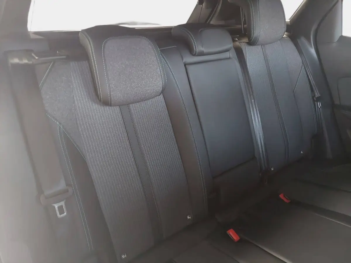 PEUGEOT 3008 1.2 AUTOMATIK 130 ALLURE 1.HAND