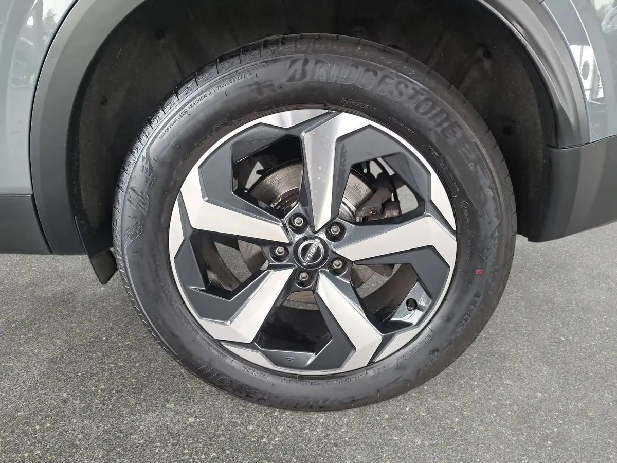 NISSAN QASHQAI 1.3 DIG-T XTRONIC N-CONNECTA PANORAMA