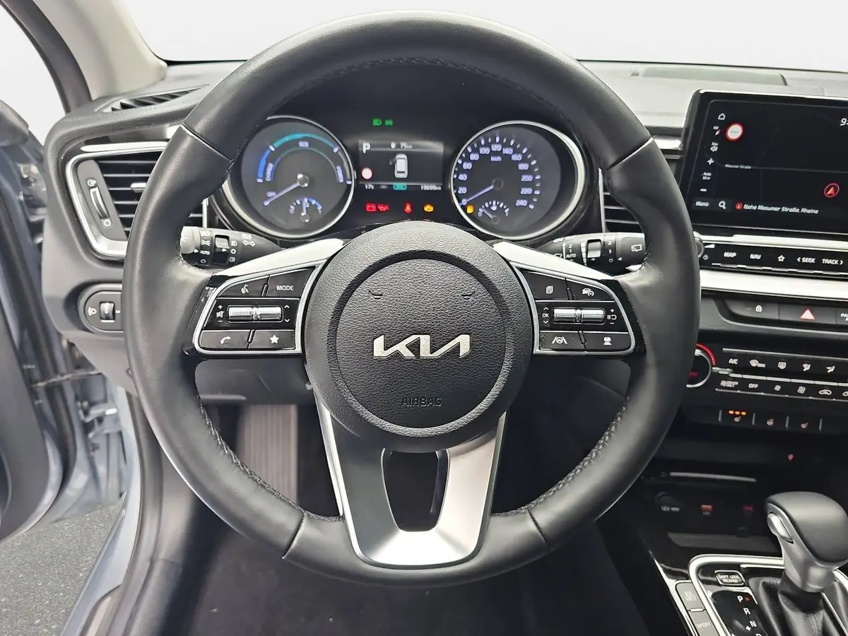 KIA CEED SW 1.6 GDI PLUG-IN-HYBRID SPIRIT SITZKOMFORT TECHNOLOGIE P-ASSIST DAB