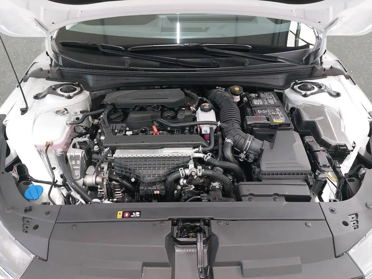 KIA K4 SW 1.6 T-GDI 150 PS DCT7 SPIRIT MJ26 DRIVEWISE-PARK SOUND