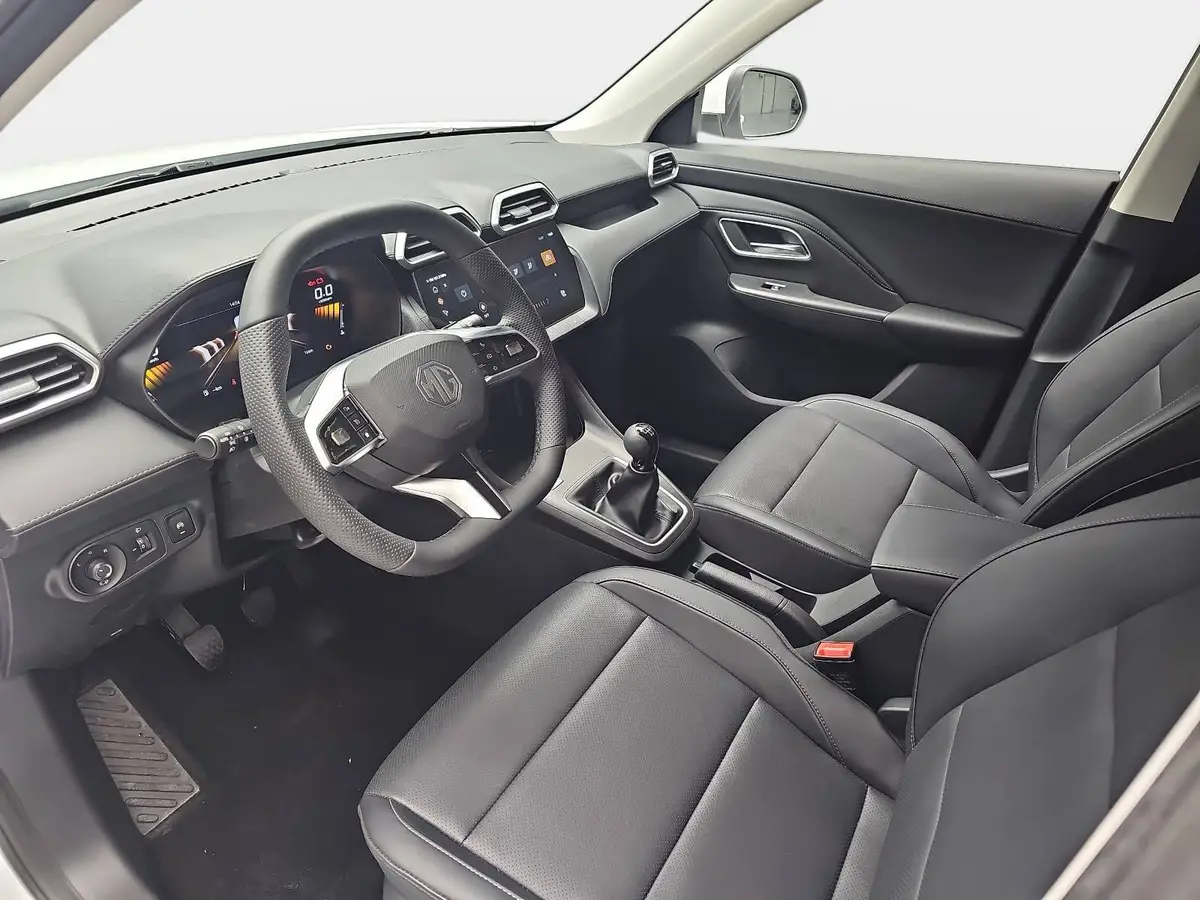 MG ZS 1.5 VTI-TECH COMFORT NAVI LM17 KEYLESS-ENTRY