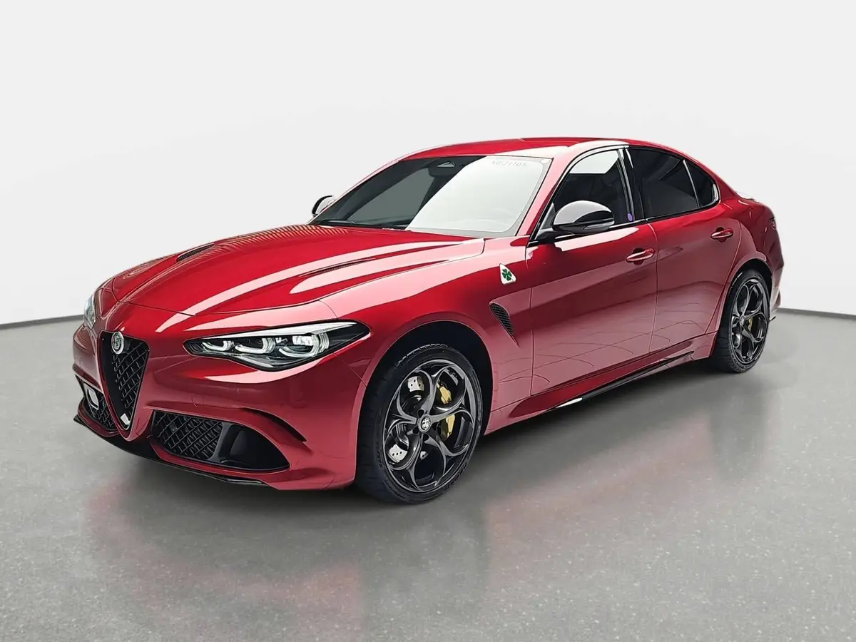 ALFA ROMEO GIULIA 2.9 V6 BI-TURBO QUADRIFOGLIO ORO