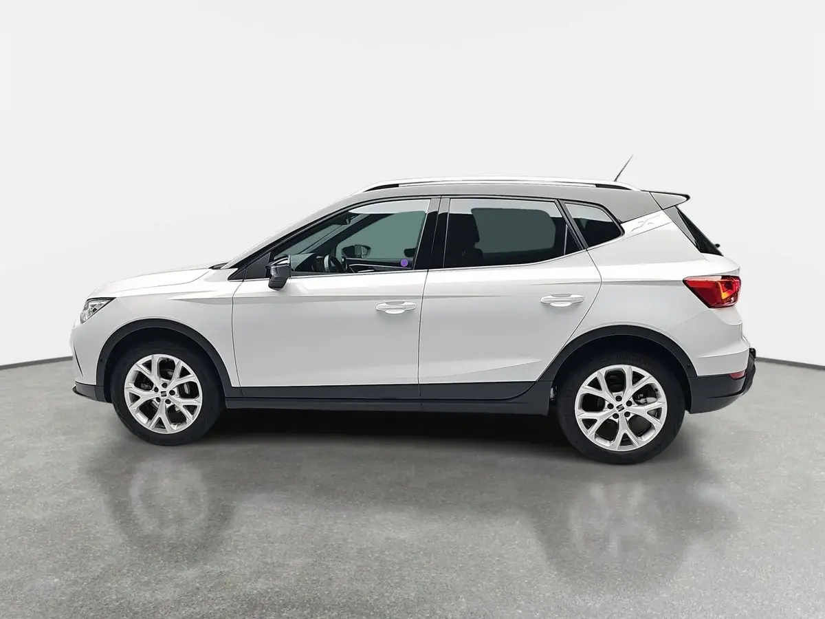 SEAT ARONA 1.0 TSI DSG FR AHK ACC P-ASSIST LM