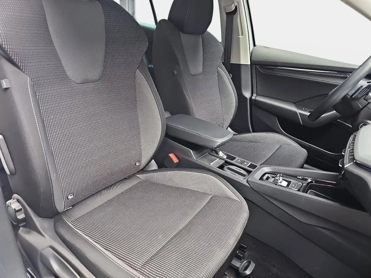 SKODA OCTAVIA COMBI 1.0 TSI DSG E-TEC AMBITION LED