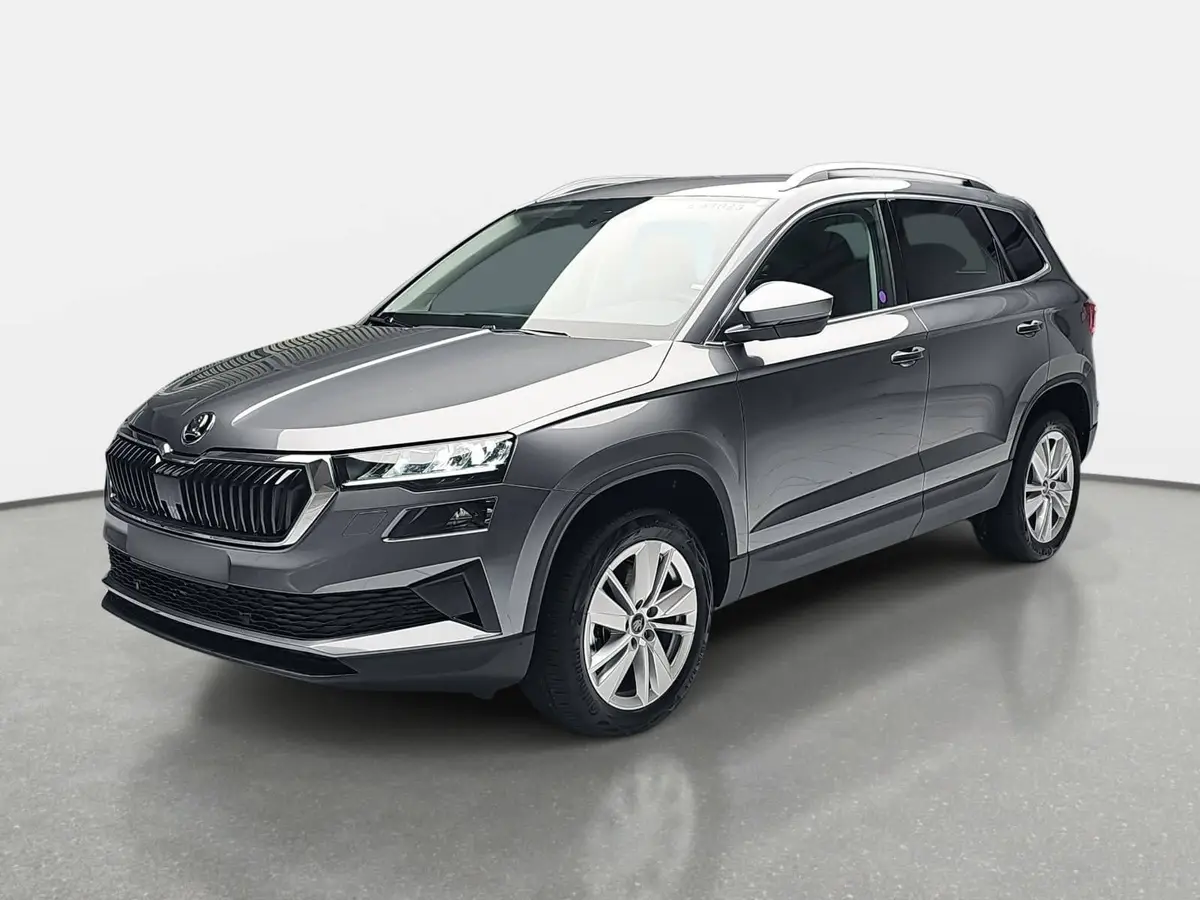 SKODA KAROQ 1.5 TSI DSG DRIVE NAVI LED AHK LM