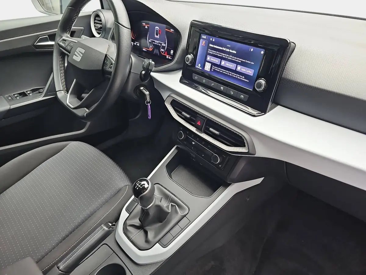 SEAT ARONA 1.0 TSI STYLE LED GRA DAB LM