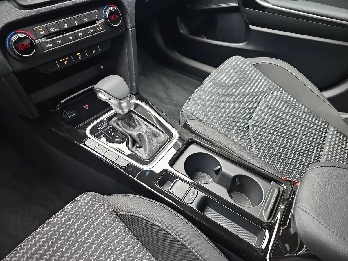 KIA CEED 1.5 T-GDI DCT7 SPIRIT TECHNOLOGIE