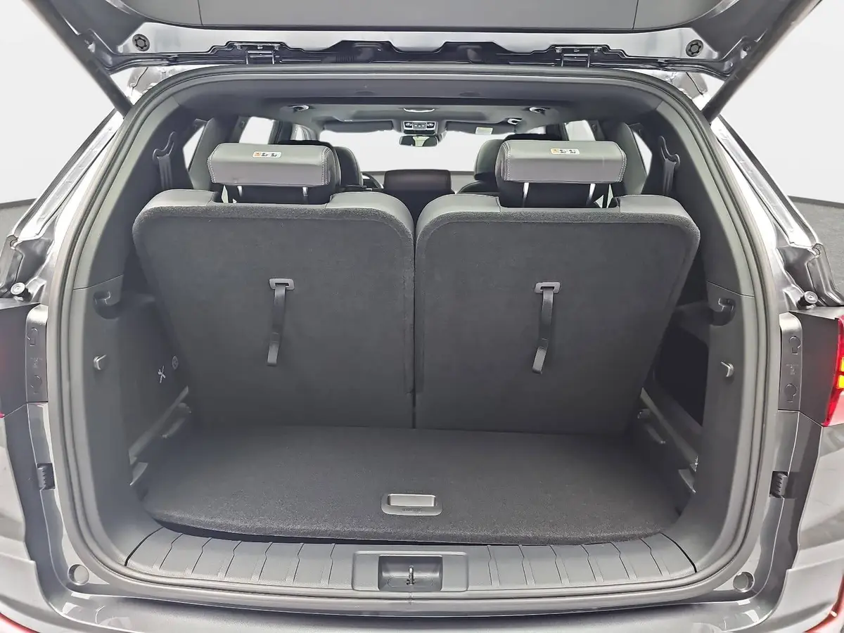 KGM REXTON 2.2 DIESEL 4WD LUX AUTOMATIK 7-SITZER