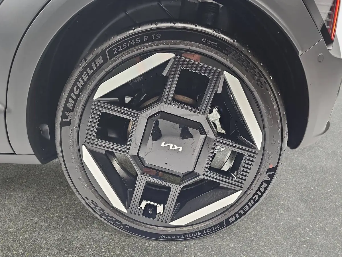 KIA EV2 61.0 KWH GT LINE MJ27 WINTER-CONNECT 22KW-AC TECHN DRIVEWISE-PARK KOM GD