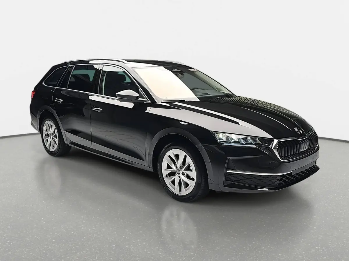 SKODA OCTAVIA COMBI 1.5 TSI ETEC DSG SELECTION NAVI LED ACC WINER KAM