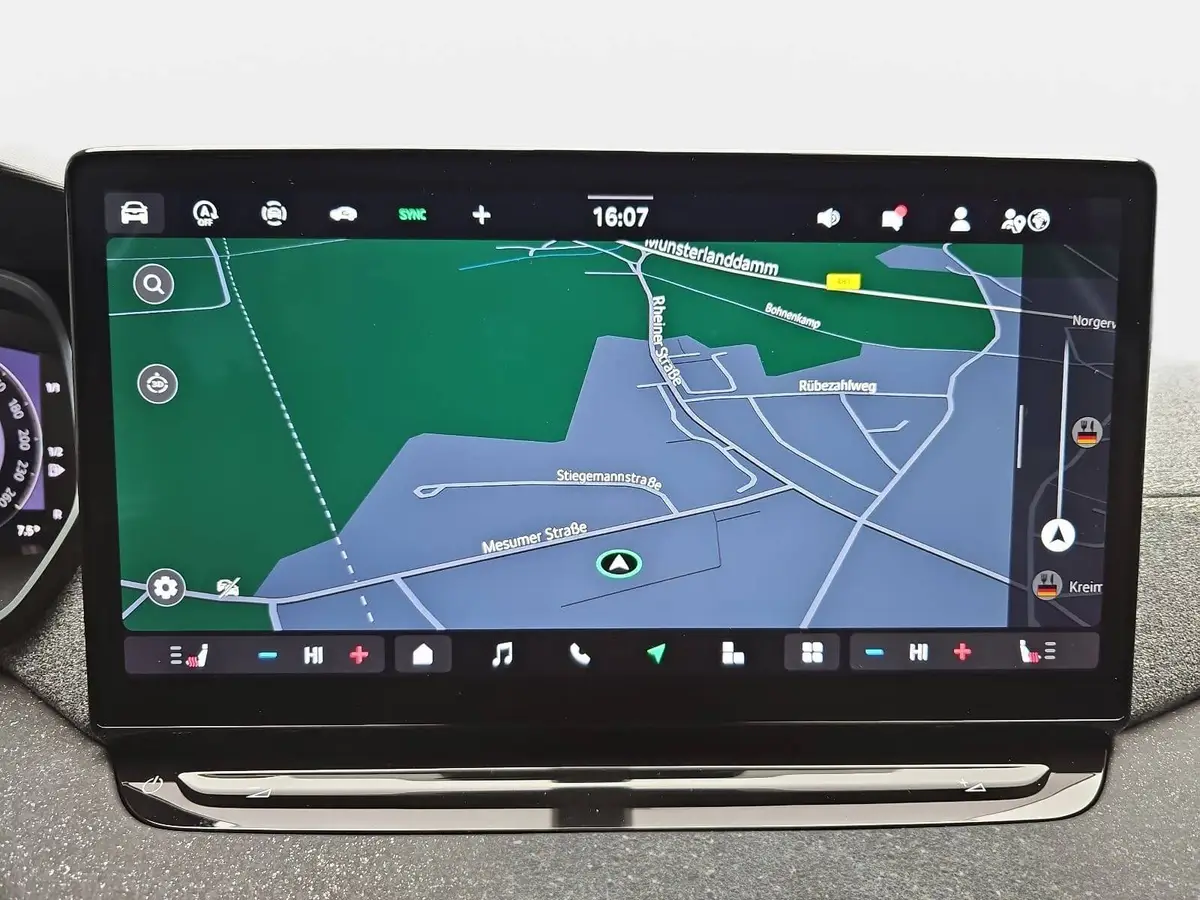 SKODA OCTAVIA COMBI 1.5 TSI ETEC DSG SELECTION NAVI LED ACC WINTER KA