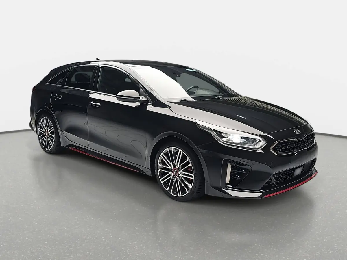 KIA CEED 1.6 T-GDI DCT GT ACC WINTER KAMERA