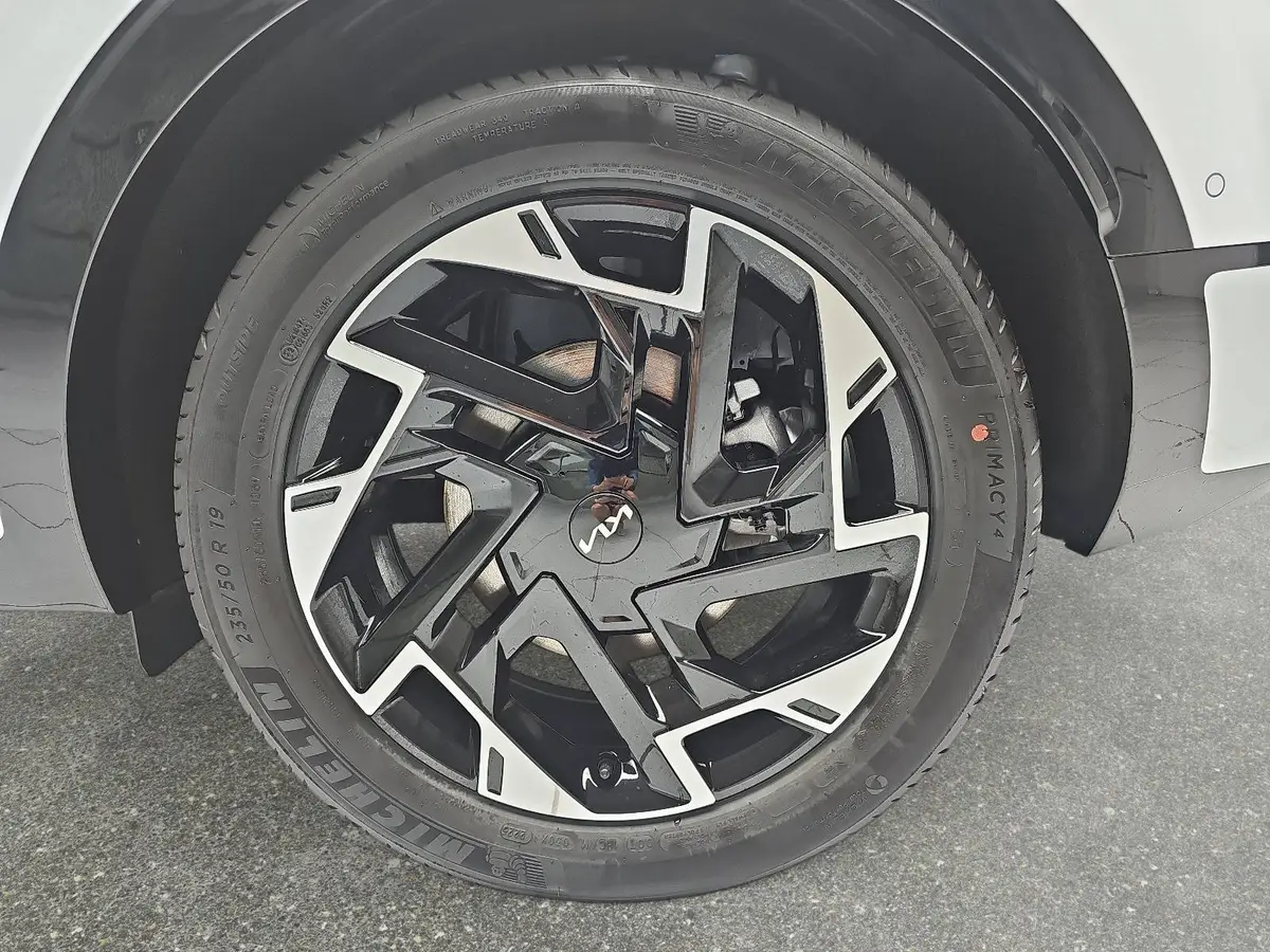 KIA SPORTAGE 1.6T PLUG-IN-HYBRID AUTO. GT-LINE DRIVEWISE GLASDACH SOUND