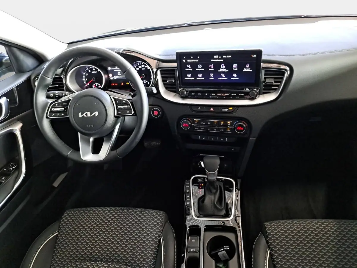 KIA XCEED 1.6 T-GDI 150 DCT SPIRIT MJ26 XCLUSIVE