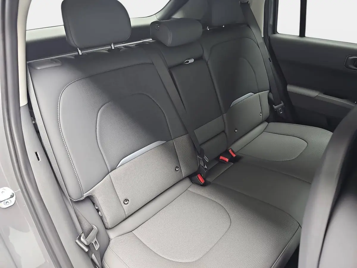 KIA EV3 58.3 KWH EARTH MJ26 WINTER-CONNECT BUSINESS UPGRADE DRIVEWISE-PARK