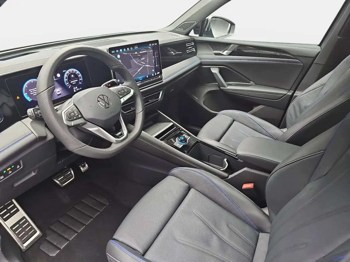 VW TIGUAN 2.0 TDI DSG R-LINE 4M NAVI LED-MATIX LEDER BLACK-S