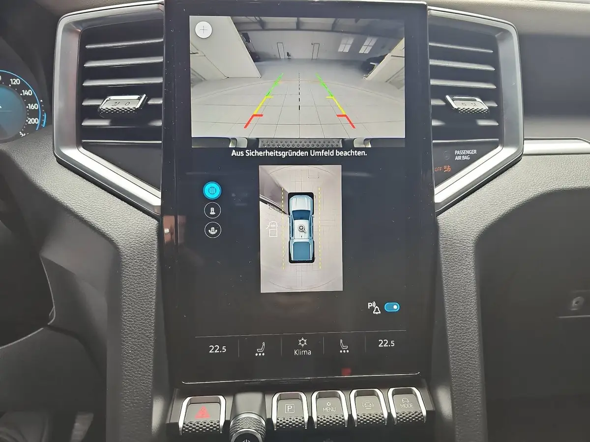 VW AMAROK 3.0 TDI AUTO. DOKA AVENTURA 4M NAVI LED EL.ROLLO