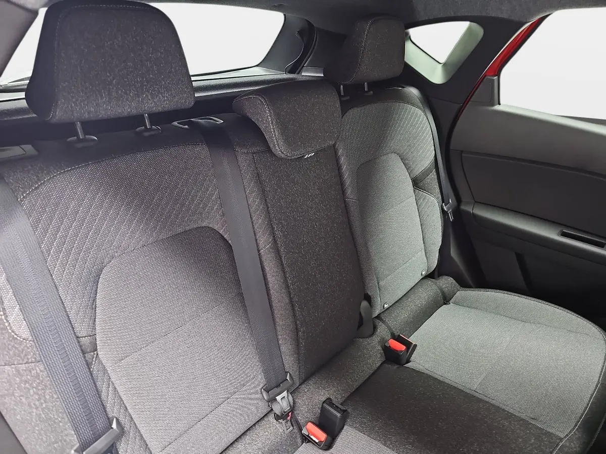 RENAULT CAPTUR II 1.3 TCE 160 EDC TECHNO LED KLIMA DAB KAMERA LM1