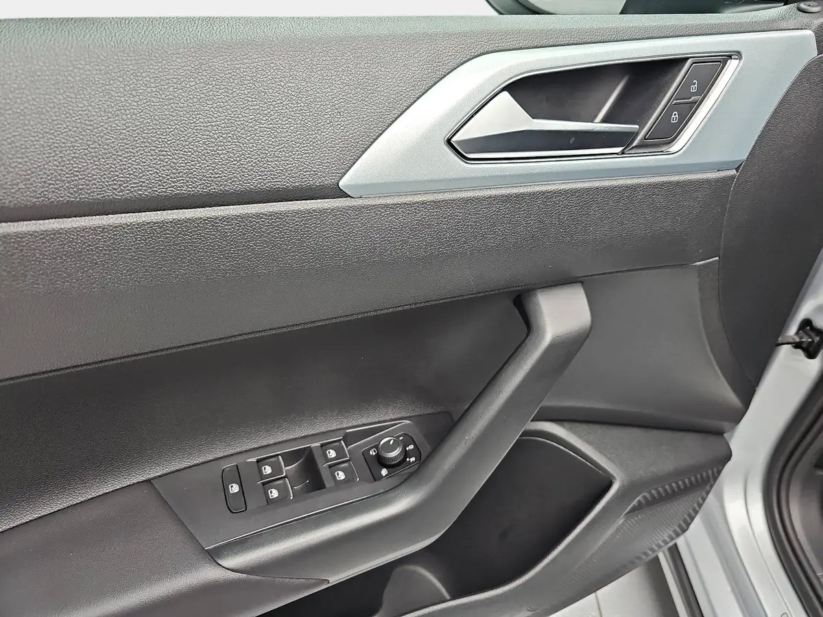 VW TAIGO 1.0 TSI GOAL NAVI LED ACC WINTER SICHT SPURP. P-A