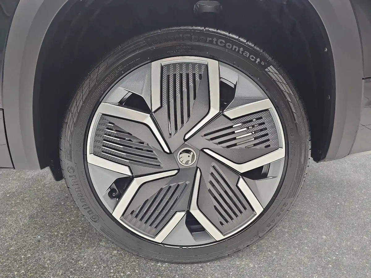 SKODA KODIAQ 2.0 TSI DSG SPORTLINE 4X4 HUD AHK