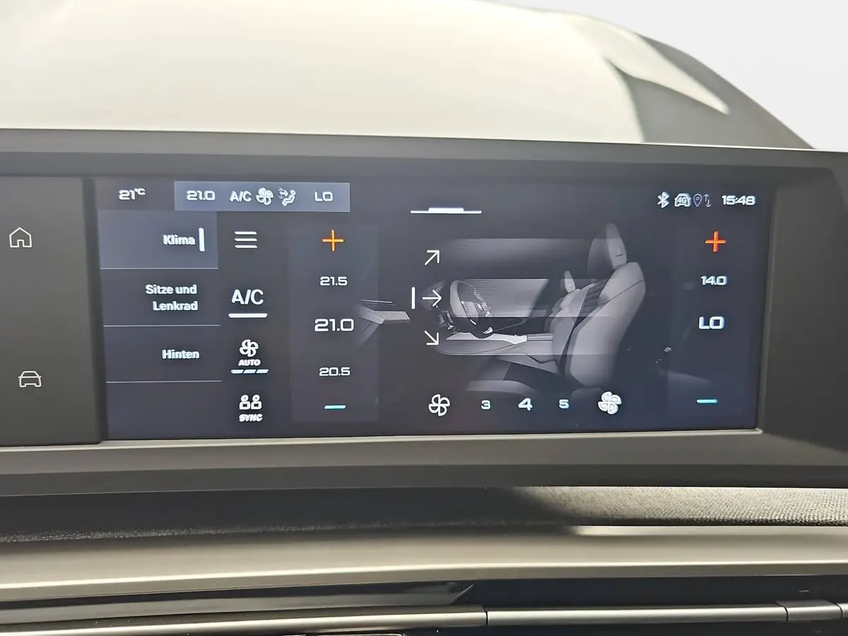 PEUGEOT 5008 1.2 HYBRID 145 E-DSC6 ALLURE KLIMA LED 7-S DAB 360