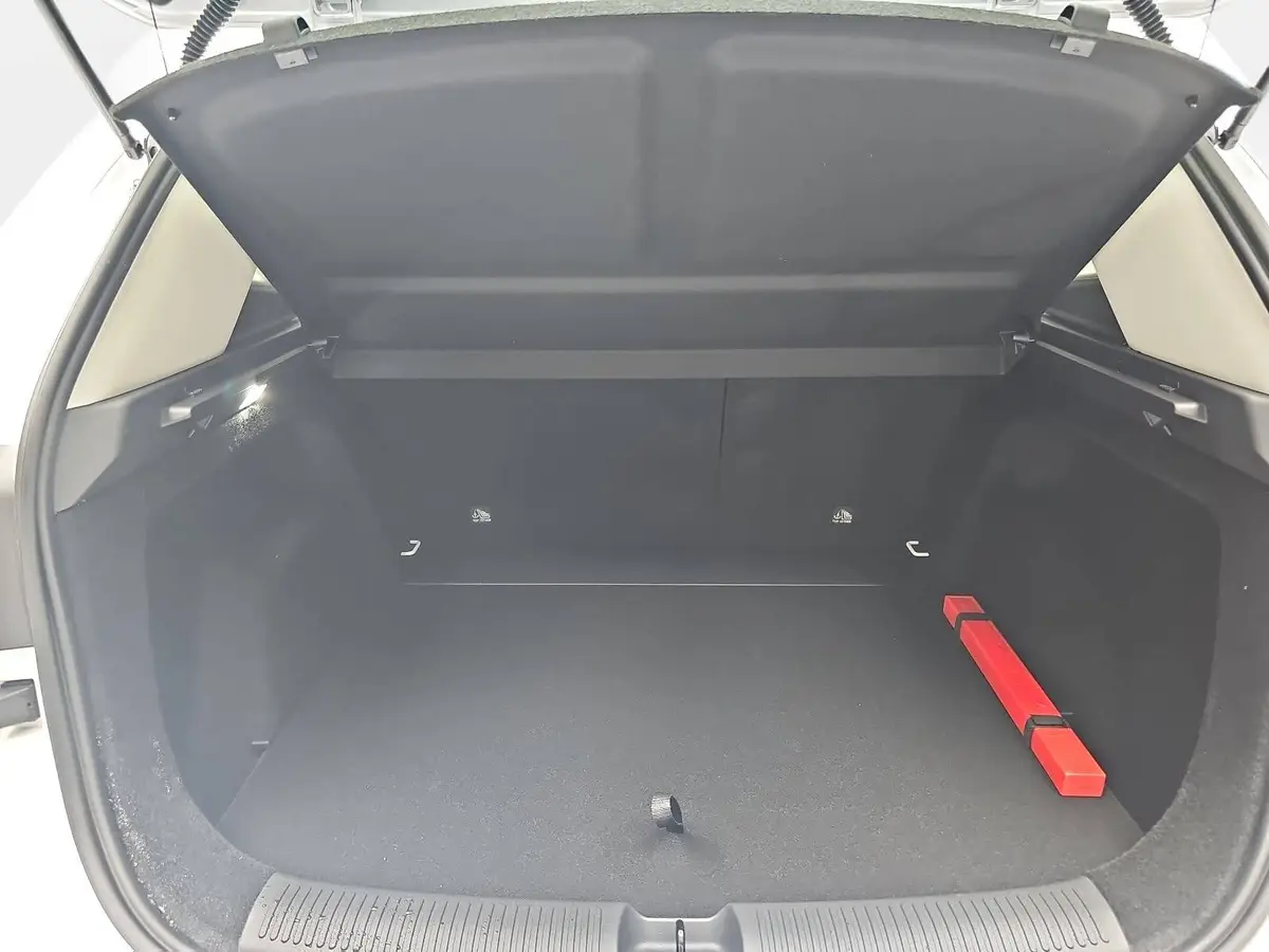 MG ZS 1.5 VTI-TECH COMFORT NAVI LM17 KEYLESS-ENTRY