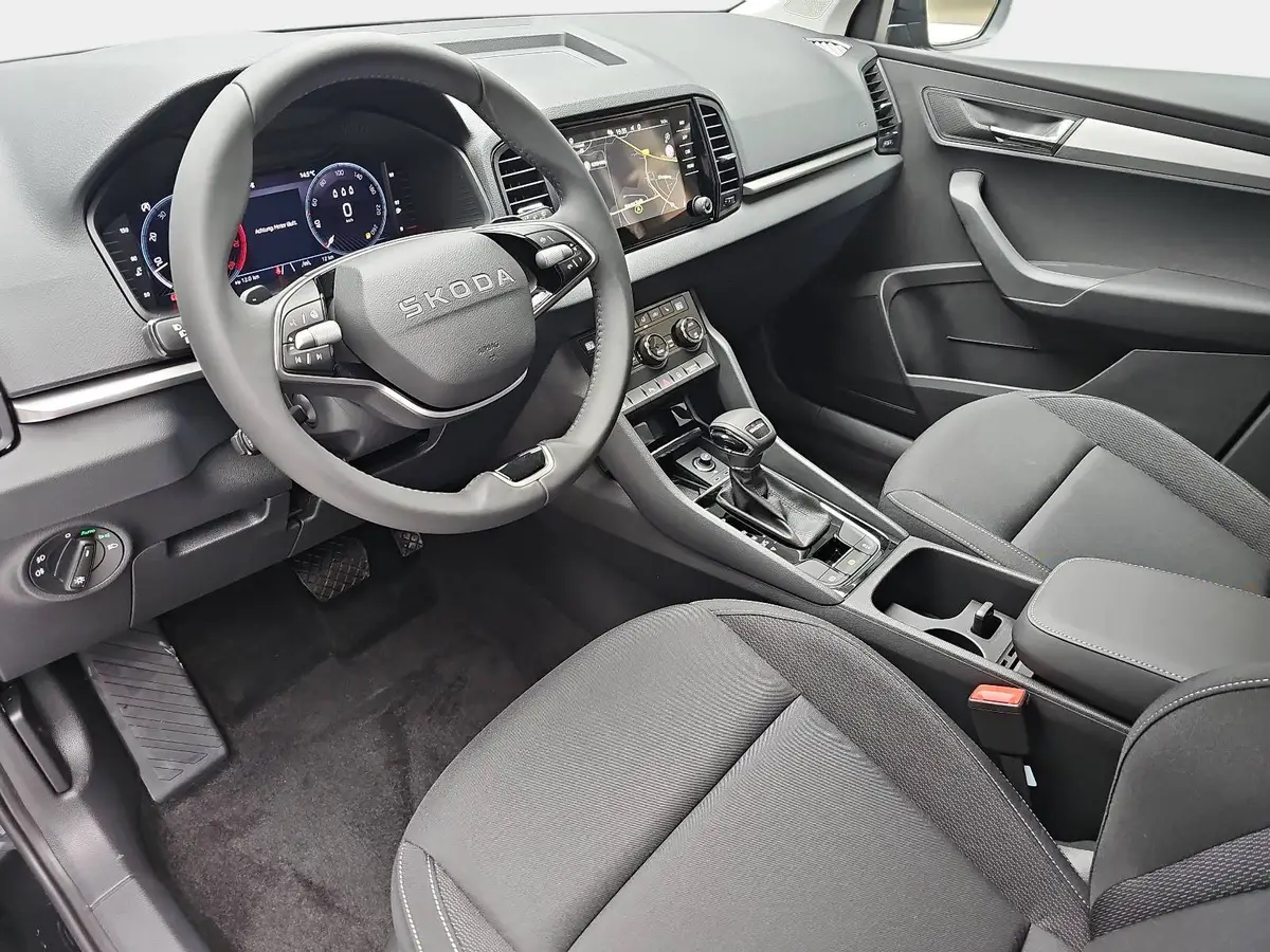 SKODA KAROQ 1.5 TSI DSG SELECTION NAVI LED ACC WINTER KAMERA A