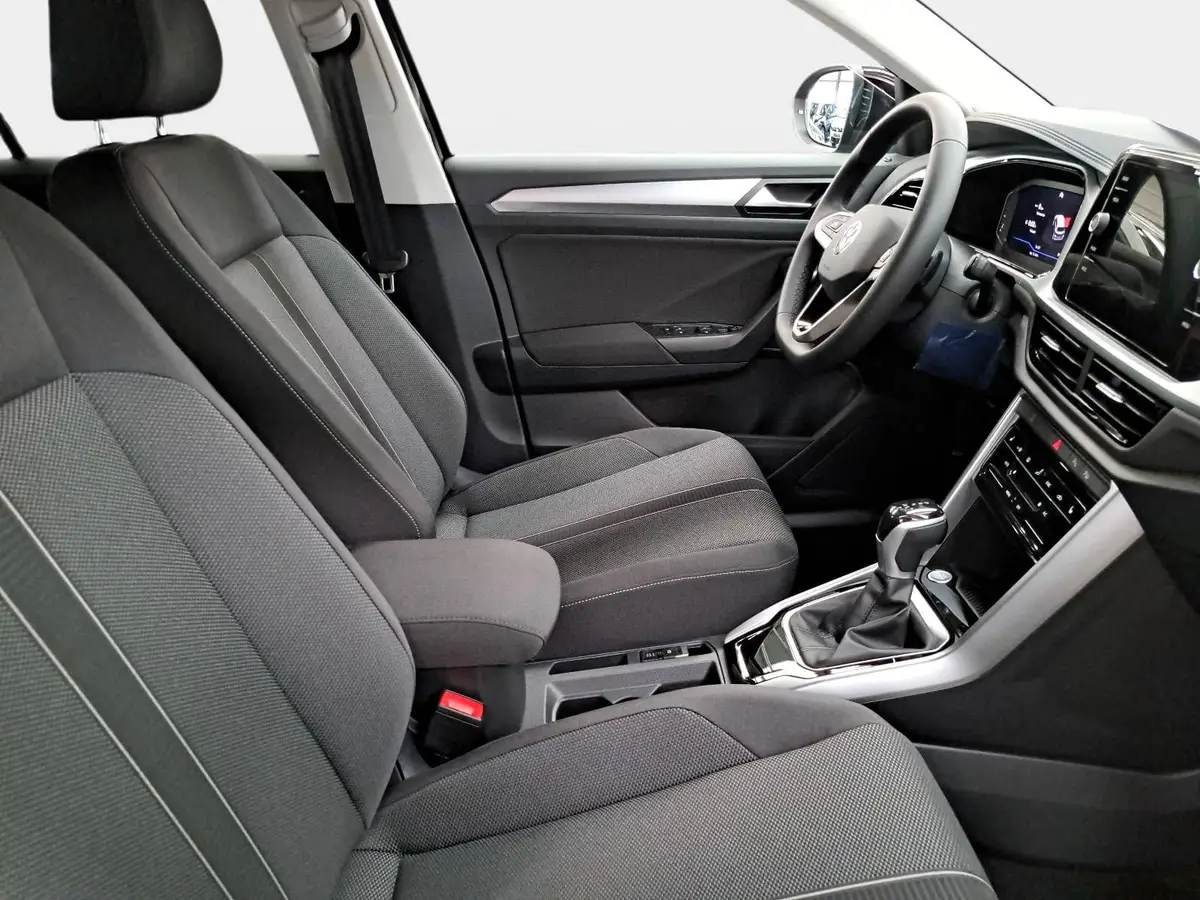 VW T-ROC 1.5 TSI DSG LIFE LED WINTER AHK