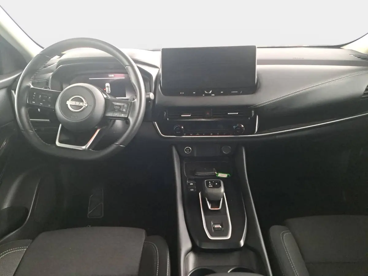 NISSAN QASHQAI 1.3 DIG-T XTRONIC N-CONNECTA PANORAMA