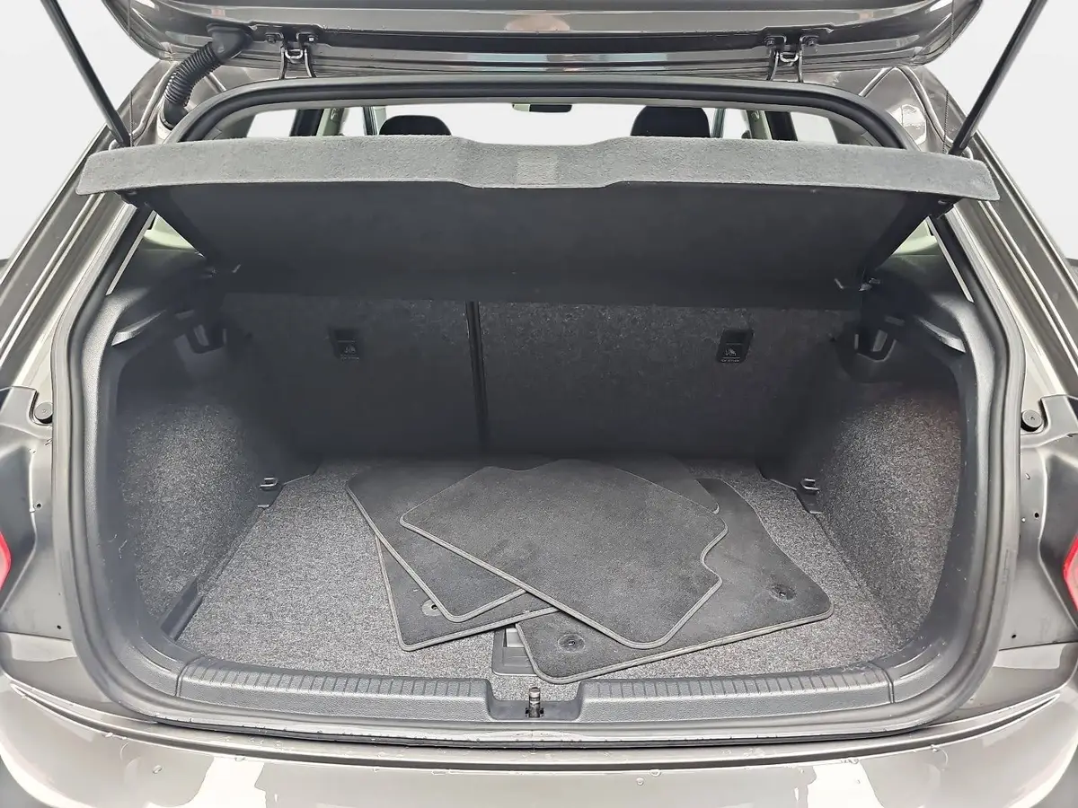 VW POLO 1.0 TSI DSG HIGHLINE NAVI PDC KAMERA