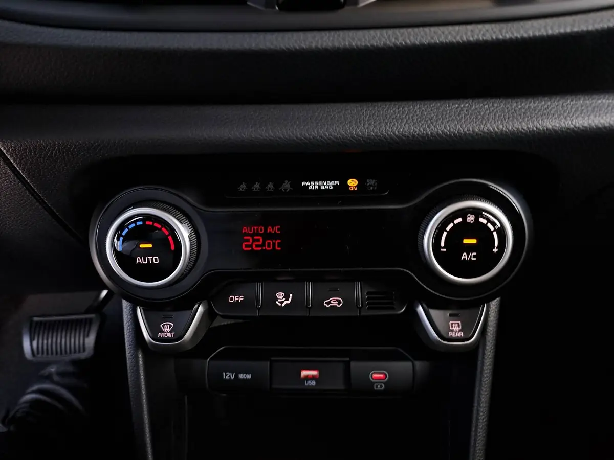 KIA PICANTO 1.0 GDI AUTO. (AMT) SPIRIT MJ26 LED SITZH. NAVI KAMERA