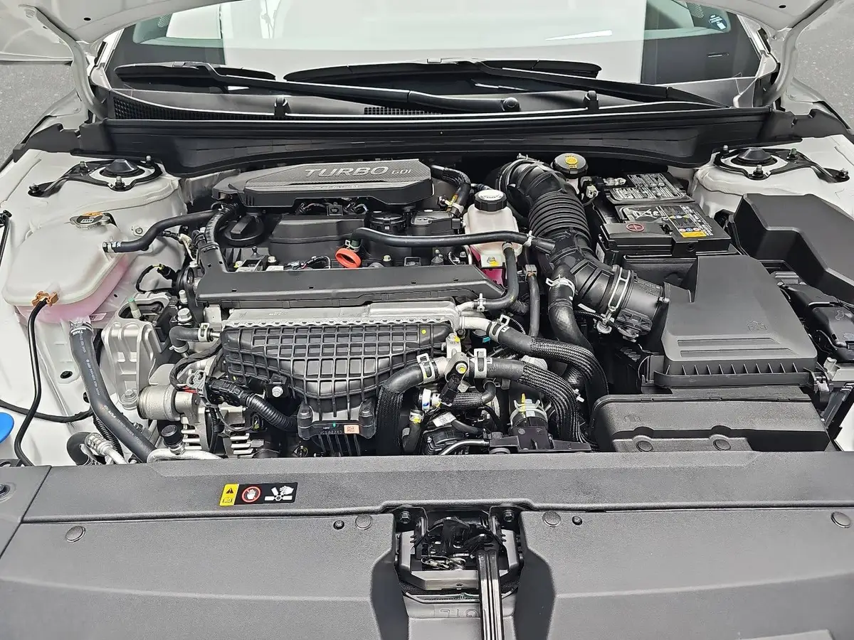 KIA K4 SW 1.6 T-GDI 180 PS DCT7 GT-LINE MJ26 DW-PARK-PRO SITZ SOUND DESIGN GLASDACH