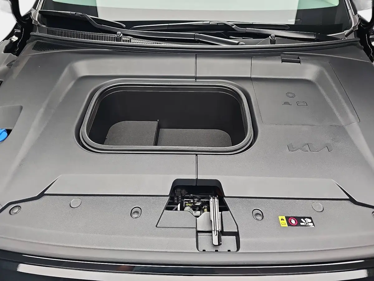 KIA EV3 81.4 KWH EARTH MJ27 WINTER-CONNECT BUSINESS UPGRADE DRIVEWISE-PARK