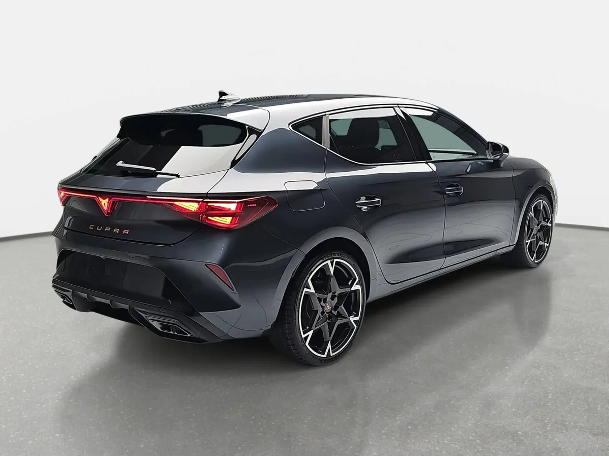 CUPRA LEON 1.5 ETSI DSG LED KLIMAUTO ACC DCC KLIMA DAB K