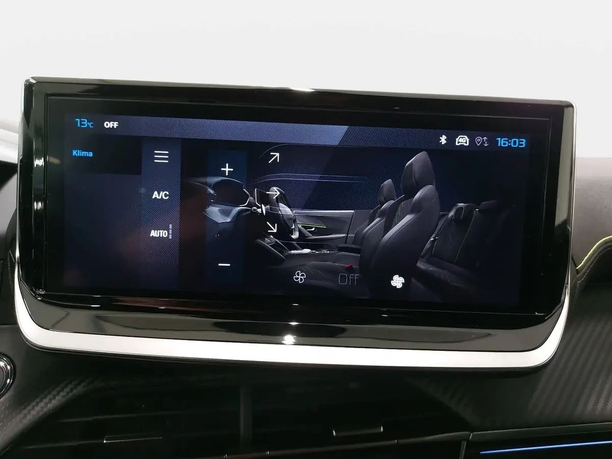 PEUGEOT 2008 1.2 HYBRID 145 E-DSC6 GT-LINE 2-WD LED KLIMAAUTO K