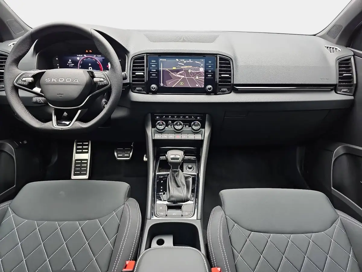 SKODA KAROQ 1.5 TSI DSG SPORTLINE NAVI LED-MATRIX PANO CANTON 