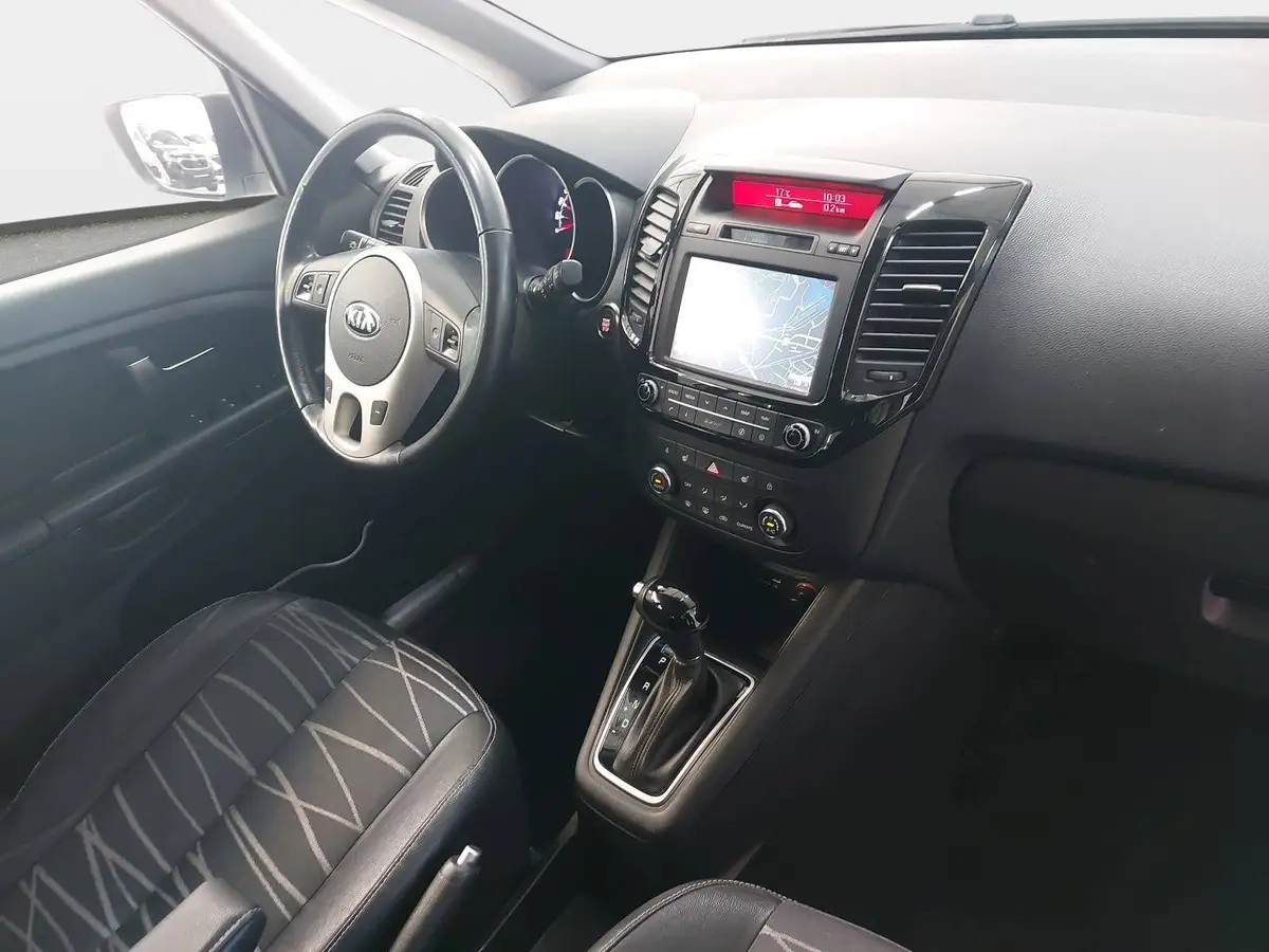 KIA VENGA 1.6 CVVT DREAM TEAM