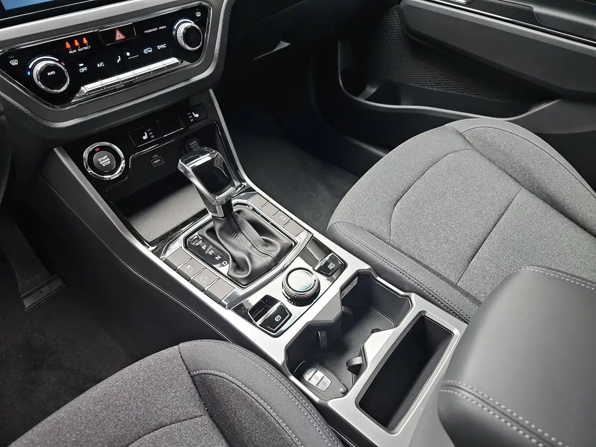 KGM KORANDO 1.5 T-GDI 2WD BLISS AUTOMATIK