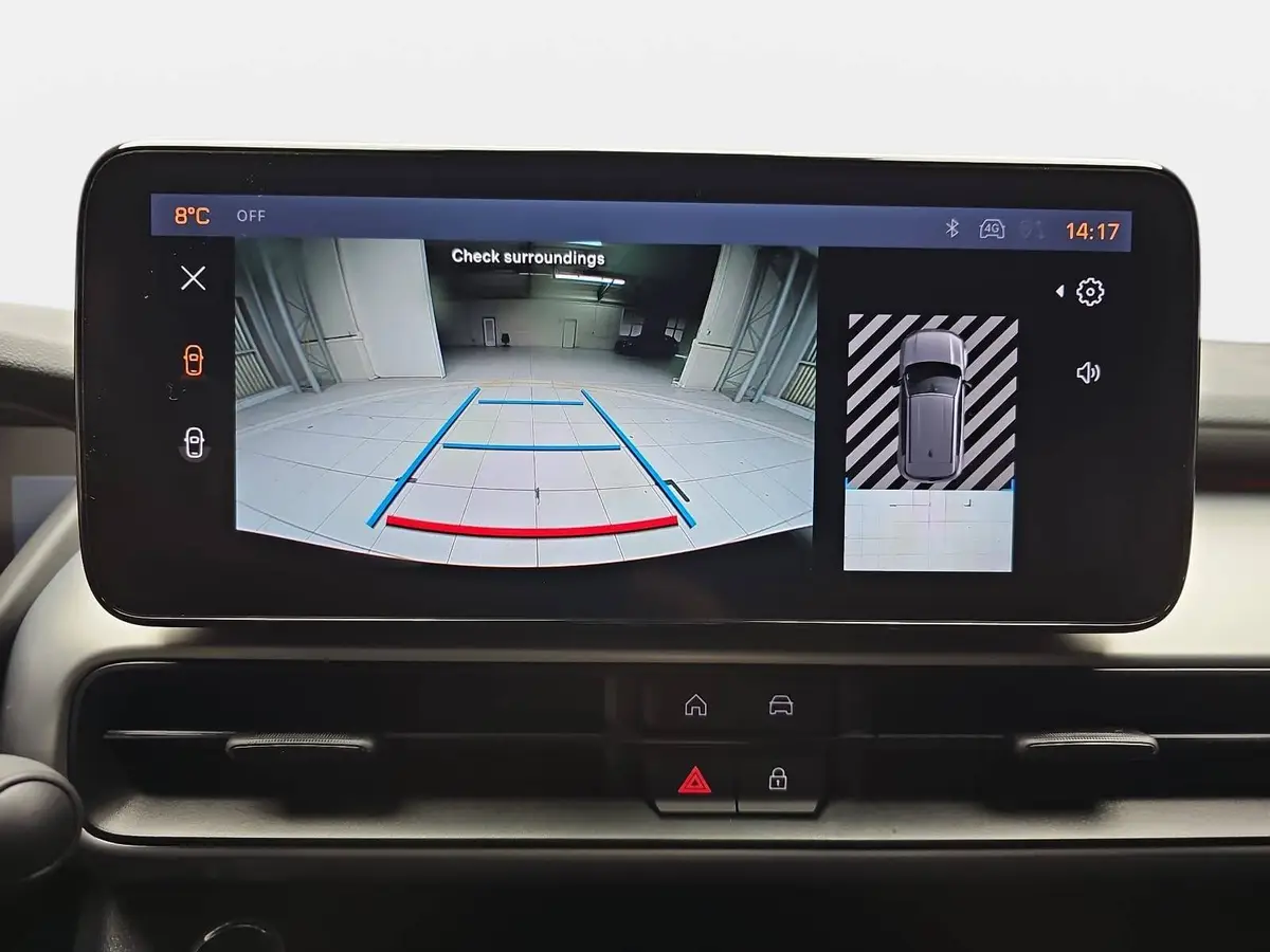 JEEP AVENGER 1.2 E-HYBRID T3 DCT SUMMIT MJ26 INFOTAINMENT UND KOMFORT-PAKET