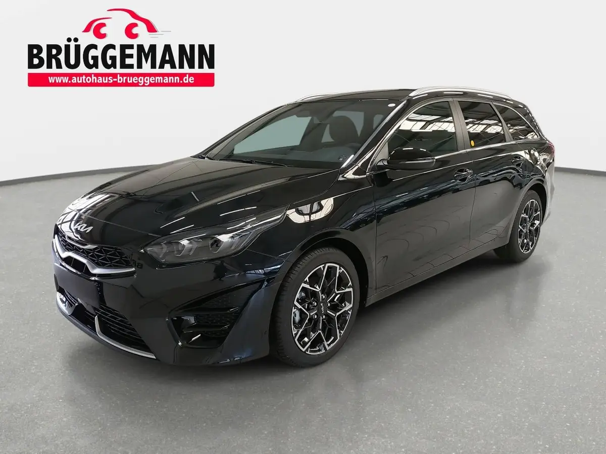 KIA CEED SW 1.5 T-GDI DCT7 GT-LINE