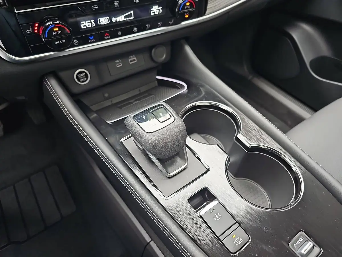 NISSAN X-TRAIL 1.5 VC-T MHEV AUTO. TEKNA+ 20ZOLL