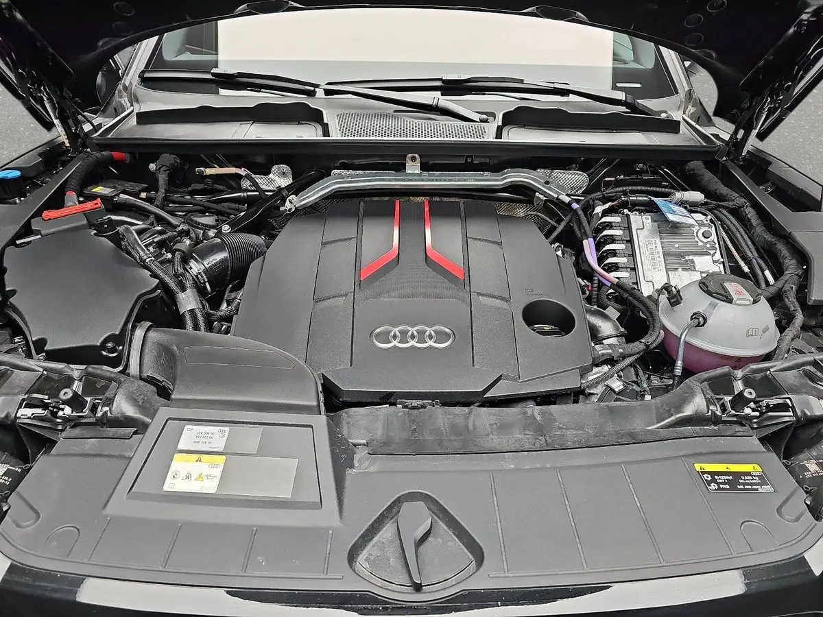 AUDI SQ5 3.0 TDI QUATTRO SPORTBACK B&O AHK LM21