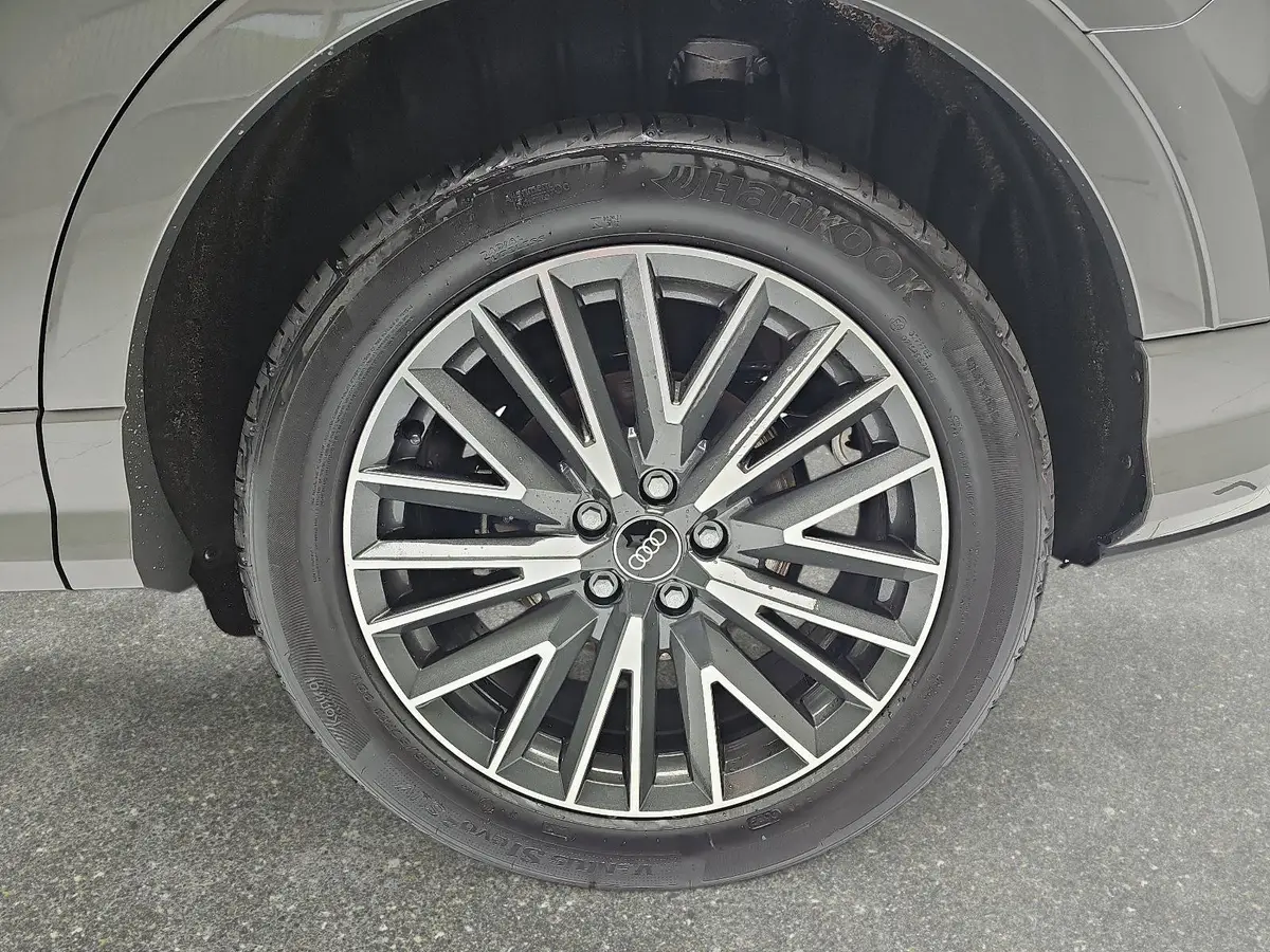 AUDI Q3 35 TFSI S-TRONIC S LINE NAVI LED PANO ACC BLACK+ K