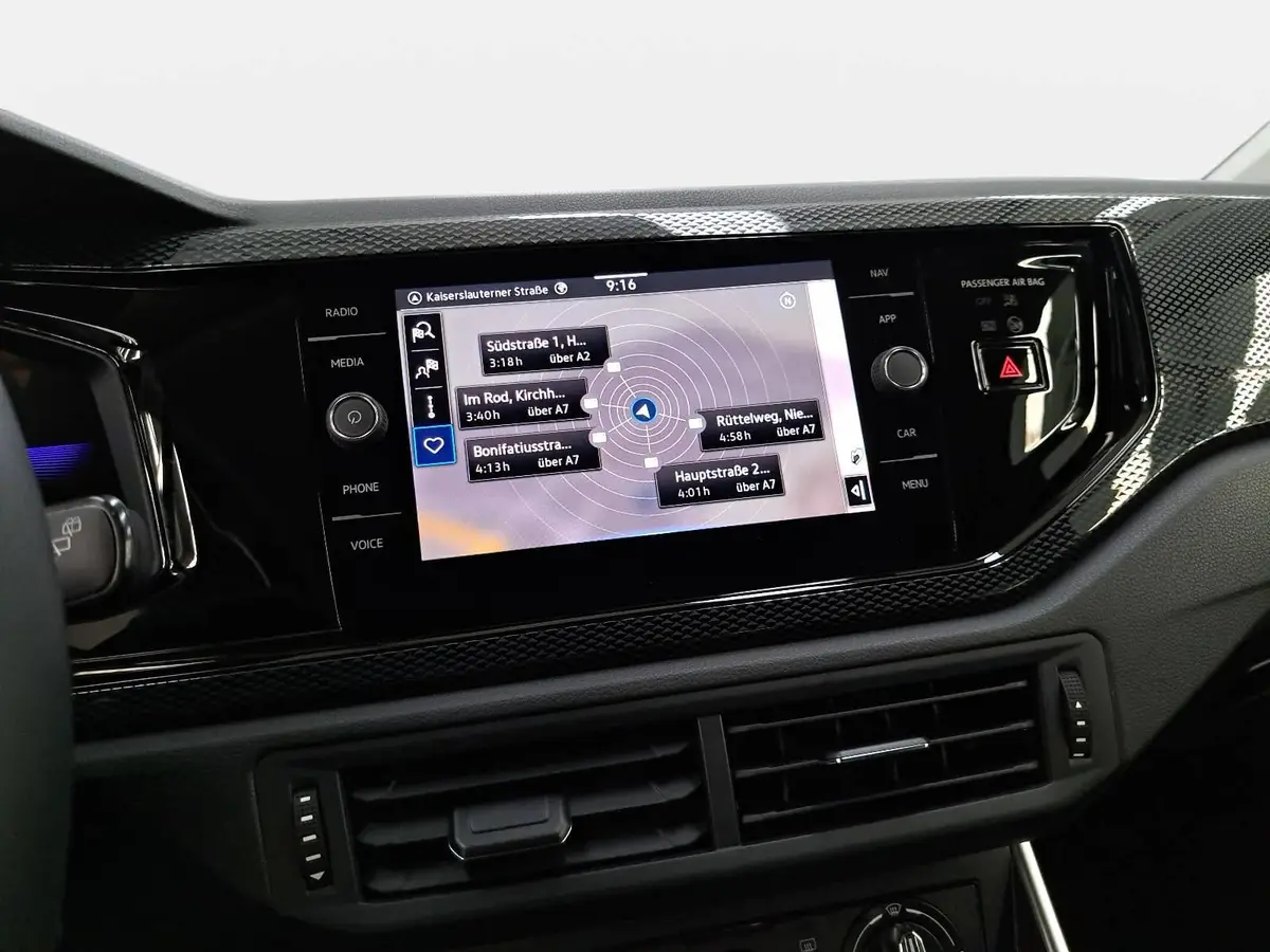 VW TAIGO 1.0 TSI DSG LIFE NAVI LED ACC SITZHEIZUNG PDC KAME