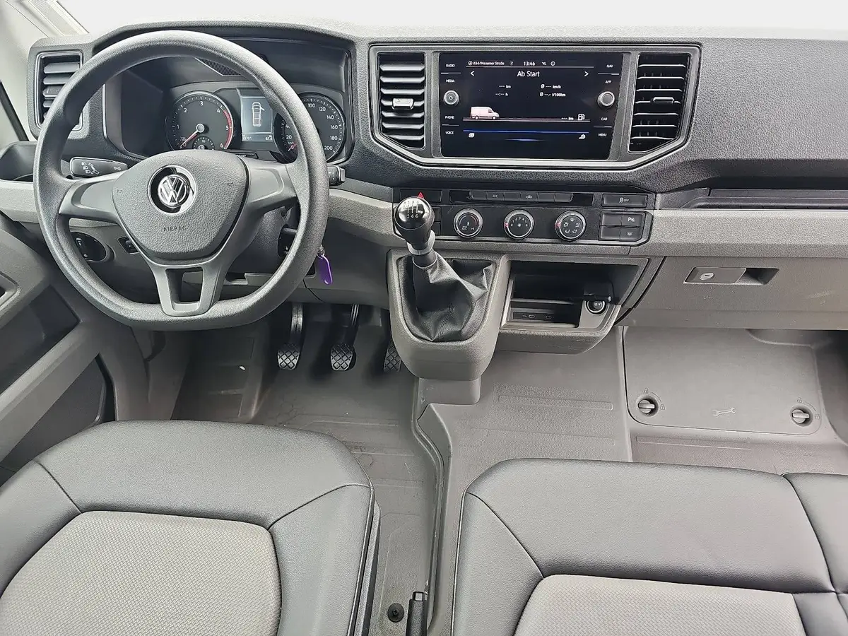 VW CRAFTER 35 TDI L3H3 FWD NAVI KLIMA 3-SITZER PDC AHK
