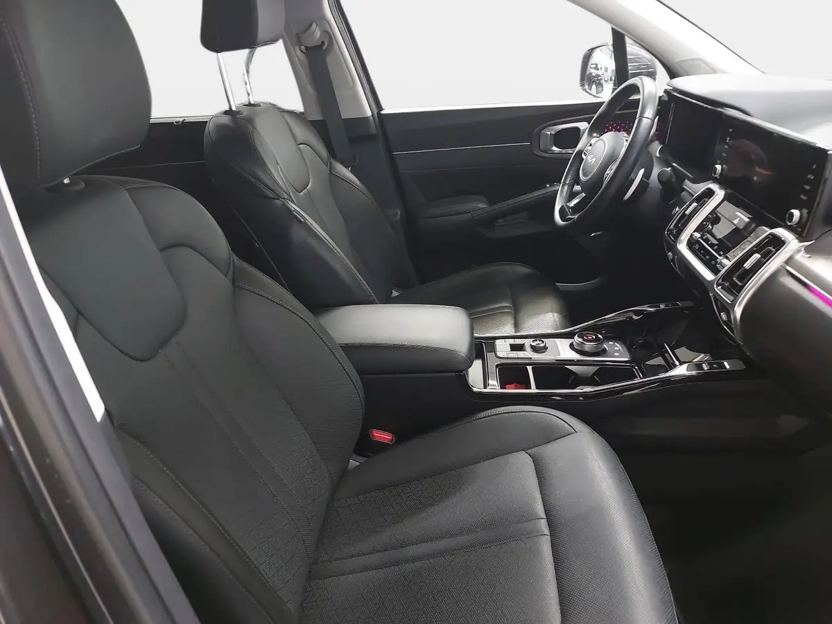 KIA SORENTO 1.6T PLUG-IN-HYBRID AWD AT6 SPIRIT MJ23 ASSIST+