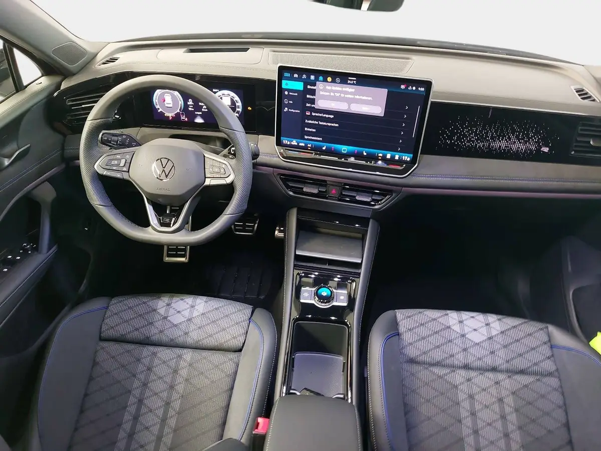 VW TIGUAN 2.0 TDI DSG R-LINE NAVI LED PANO