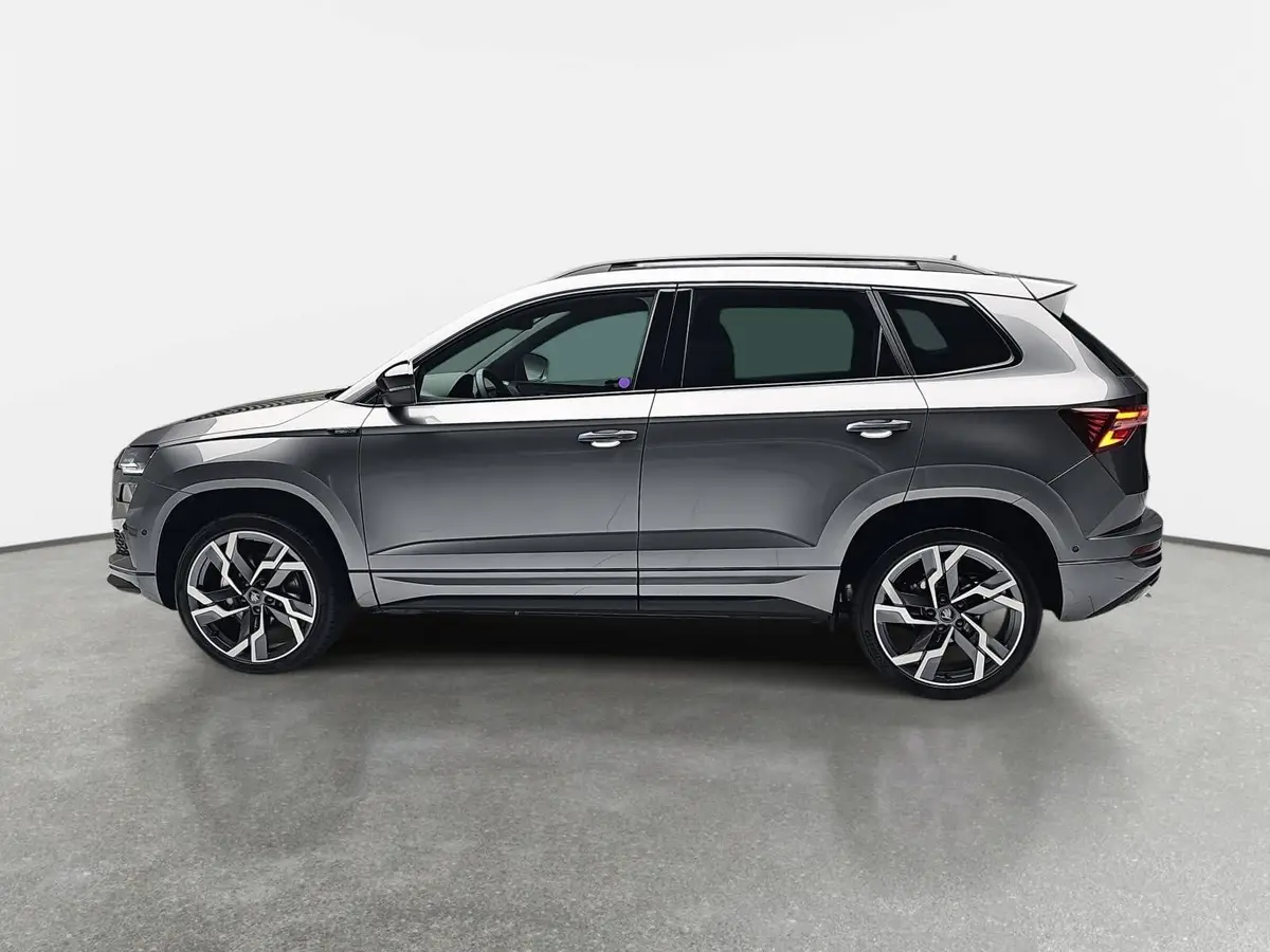 SKODA KAROQ 1.5 TSI DSG SPORTLINE NAVI LED-MATRIX PANO CANTON