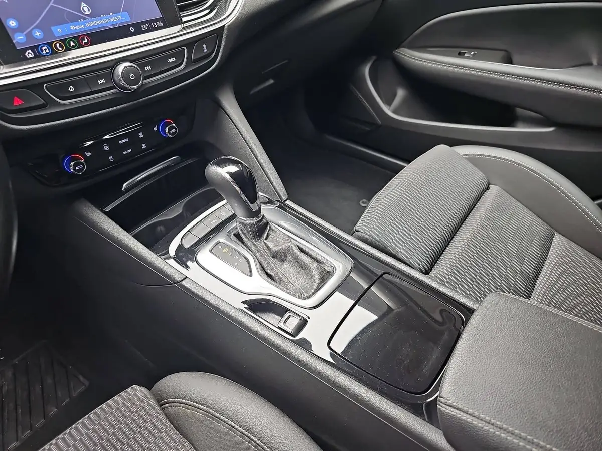 OPEL INSIGNIA 2.0 CDTI INNOVATION NAVI LED LM