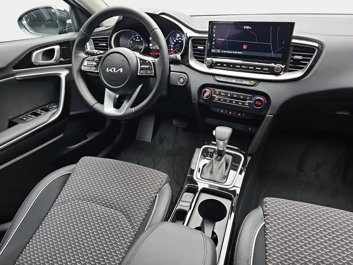 KIA XCEED 1.6 T-GDI 150 DCT SPIRIT MJ26 XCLUSIVE